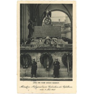 SS at Feldherrnhalle München postcard