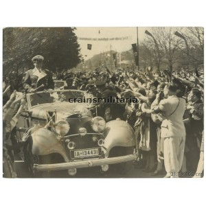 Hermann Göring in Linz photo