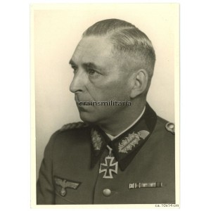 Knight's Cross winner Friedrich Foertsch - postwar signed portrait